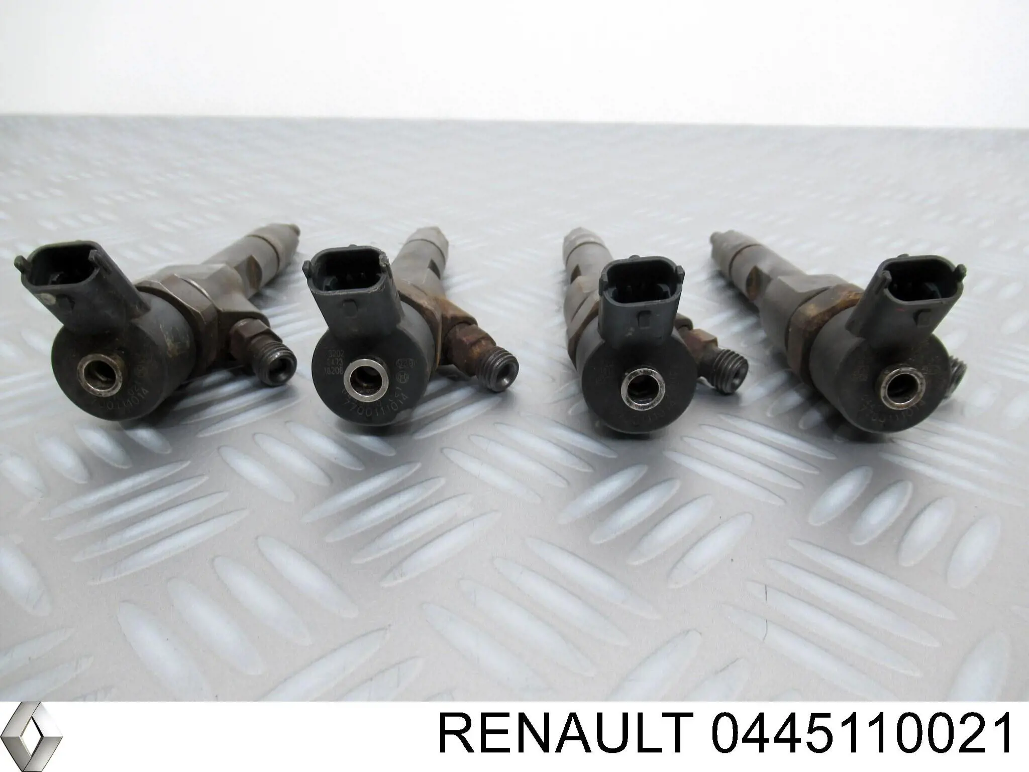 Injetor de injeção de combustível Renault (RVI) 0445110021 preço, a partir de 32,36 USD