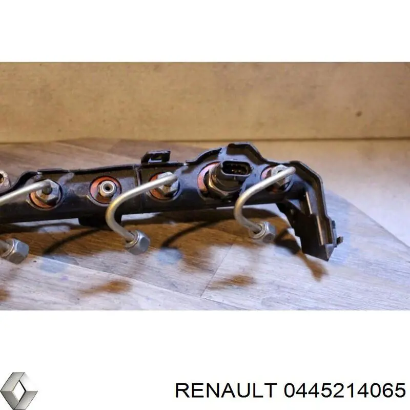 Distribuidor de combustível (rampa) 8200330912 Nissan/Infiniti