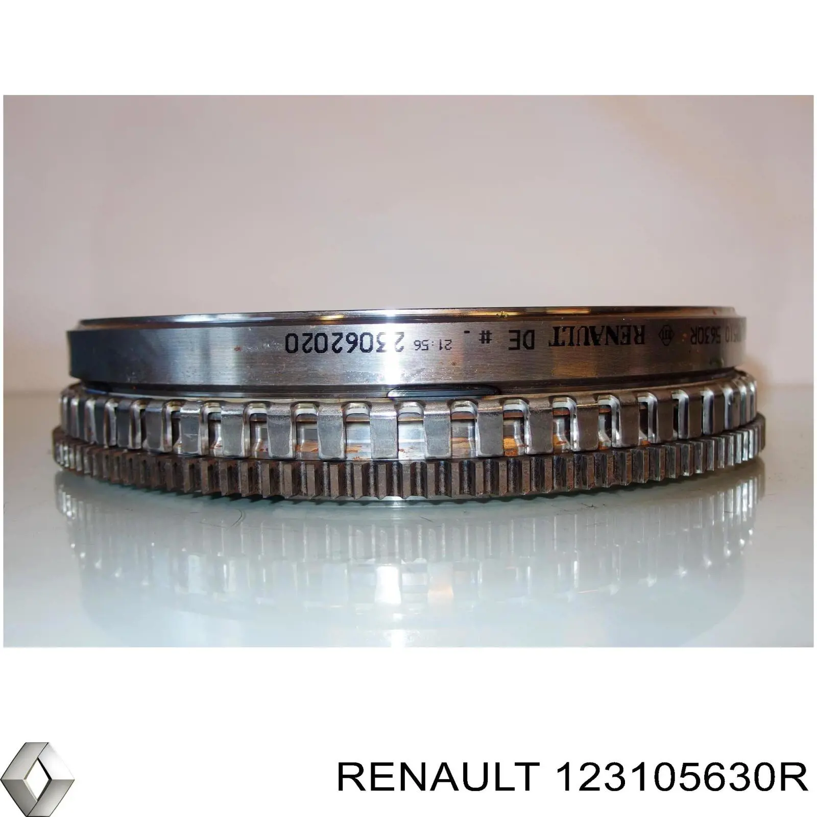 123105630R Renault (RVI) Volante de motor