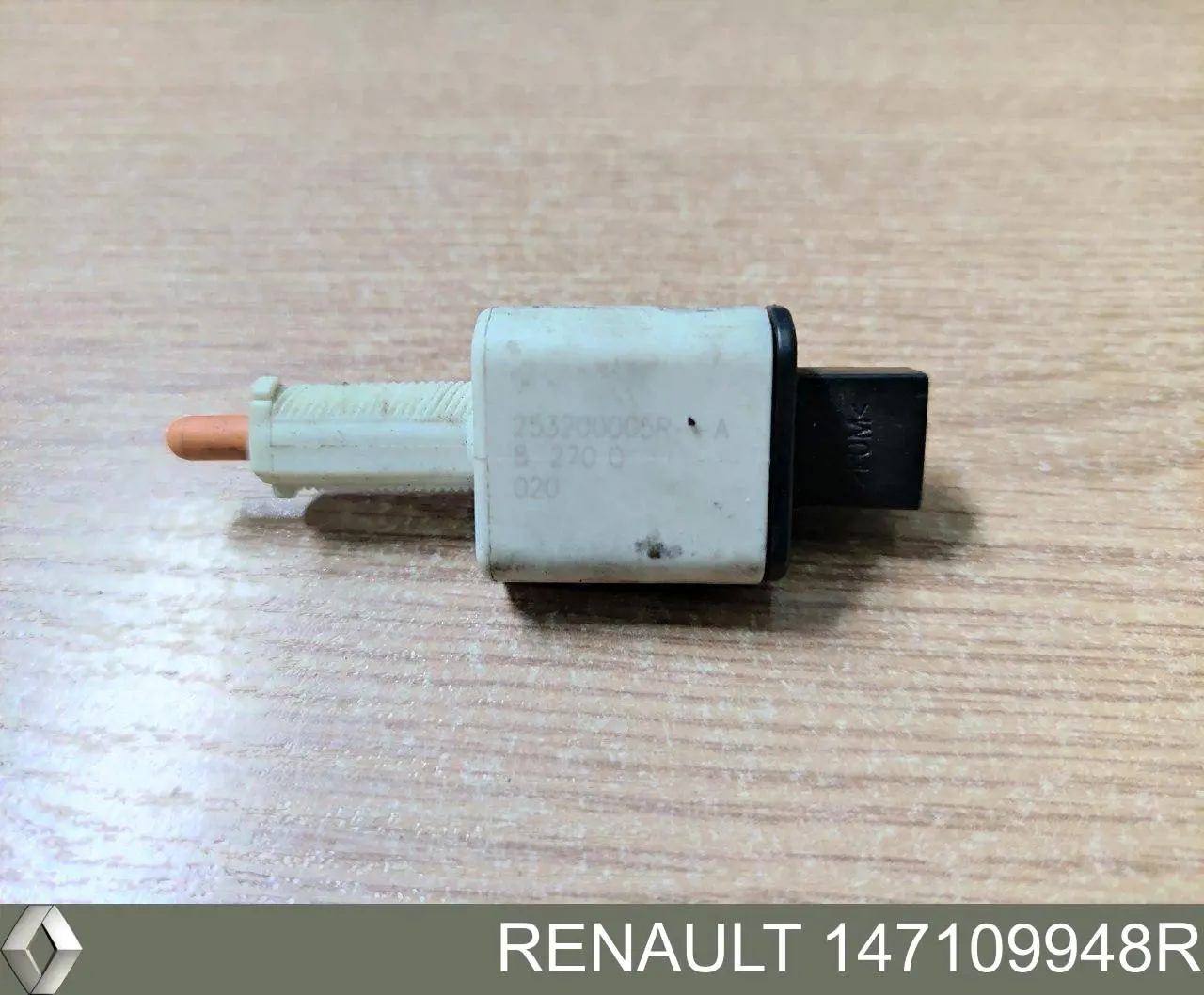 Válvula EGR de recirculação dos gases Renault (RVI) 147109948R preço, a partir de 152,66 USD