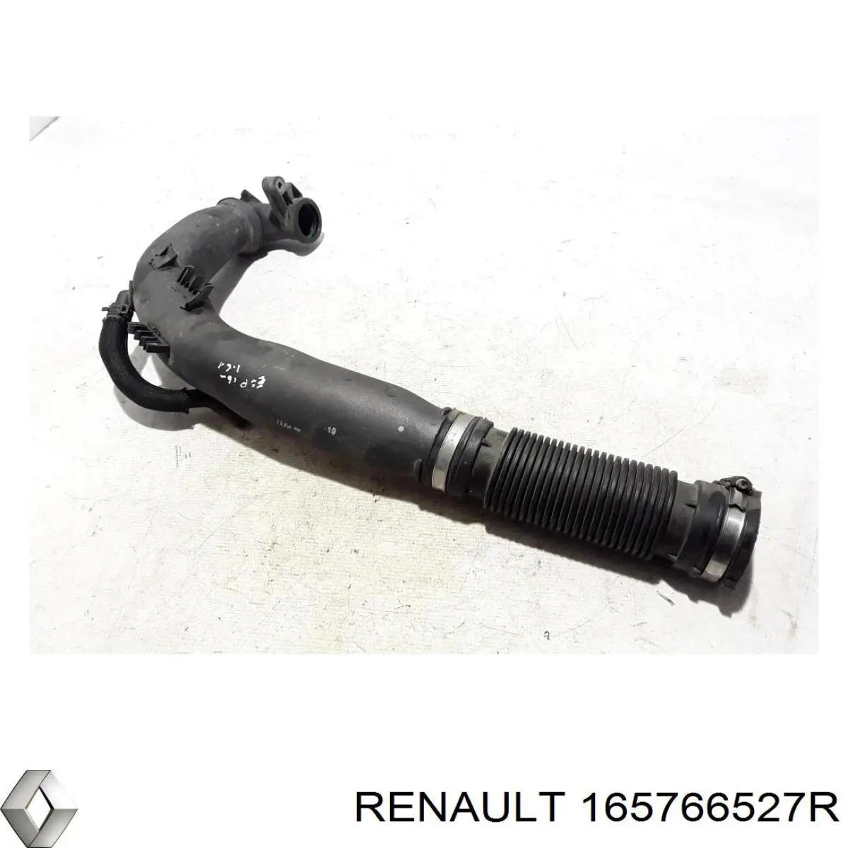 Cano derivado de ar, saída de filtro de ar 165766527R Renault (RVI)