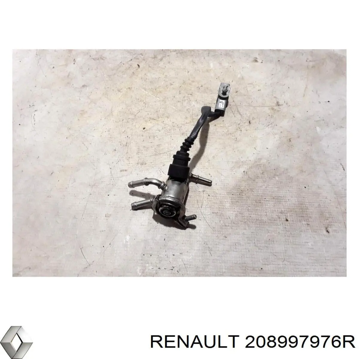 Compre 208997976R Renault (RVI) Injetor de injeção AD BLUE