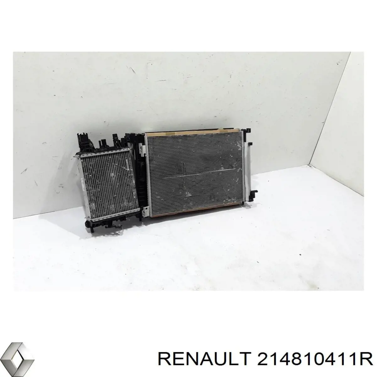 214810411R Renault (RVI) Difusor do radiador de esfriamento, montado com motor e roda de aletas