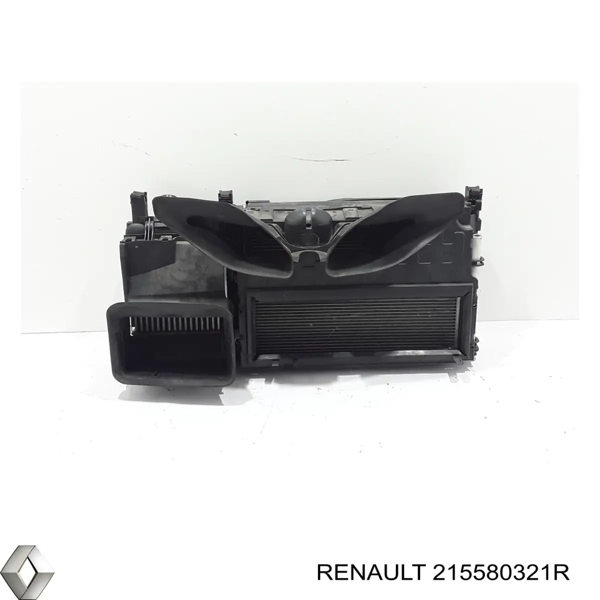 215580321R Renault (RVI) Conduto de ar/defletor do radiador, superior