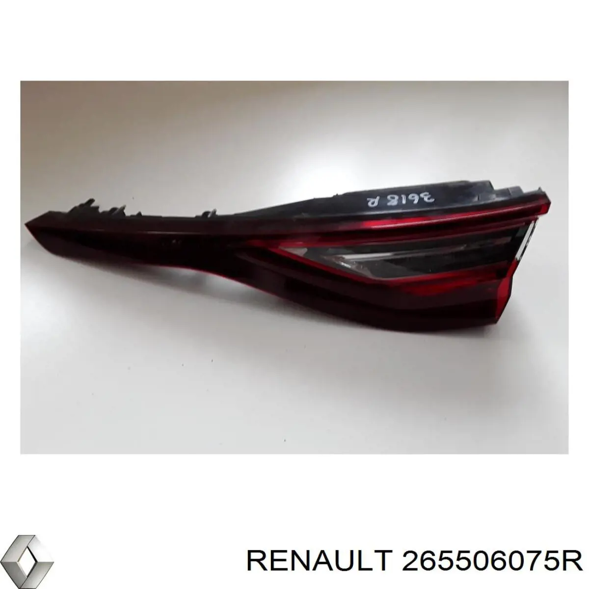 Lanterna traseira direita interna Renault (RVI) 265506075R preço, a partir de 103,86 USD