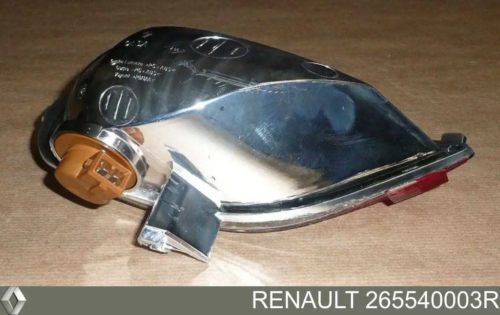 Compre 265850003R Renault (RVI) Lanterna de nevoeiro traseira direita