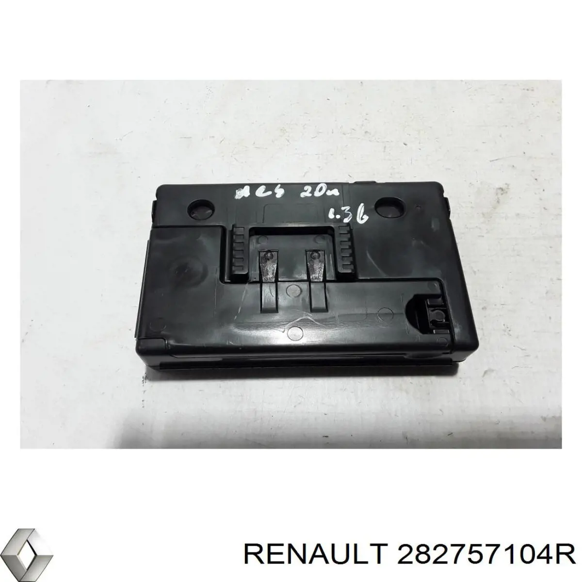 Unidade de controlo de navegação Renault (RVI) 282757104R preço, a partir de 158,34 USD