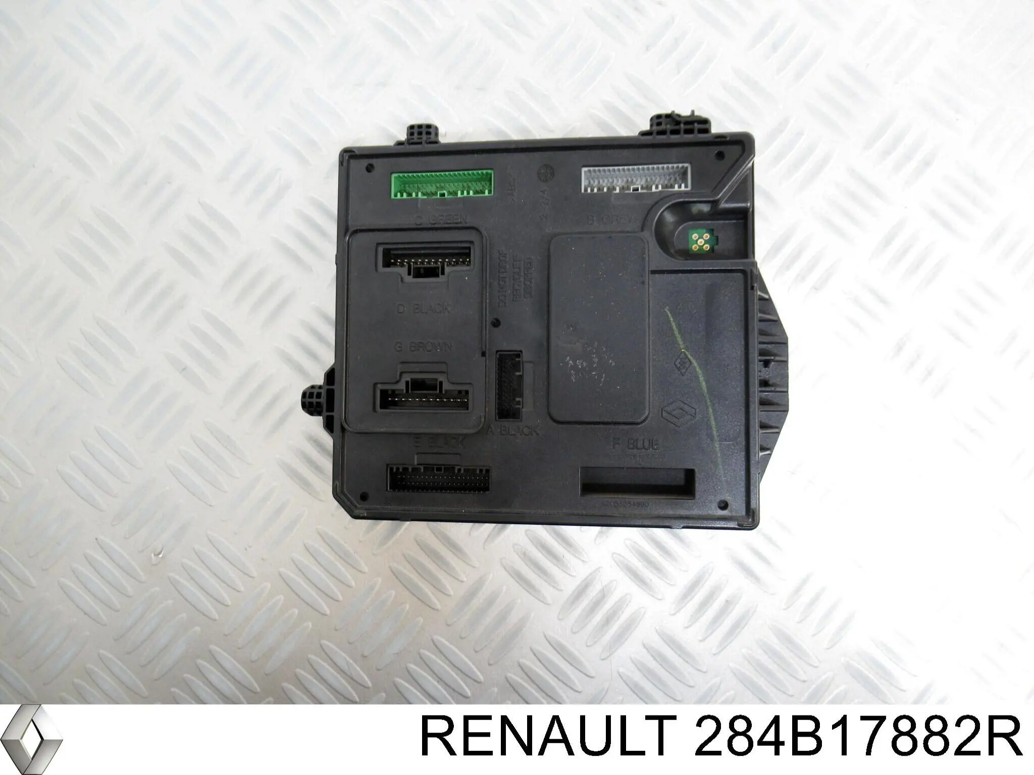 Unidade de dispositivos de segurança Renault (RVI) 284B17882R preço, a partir de 52,78 USD