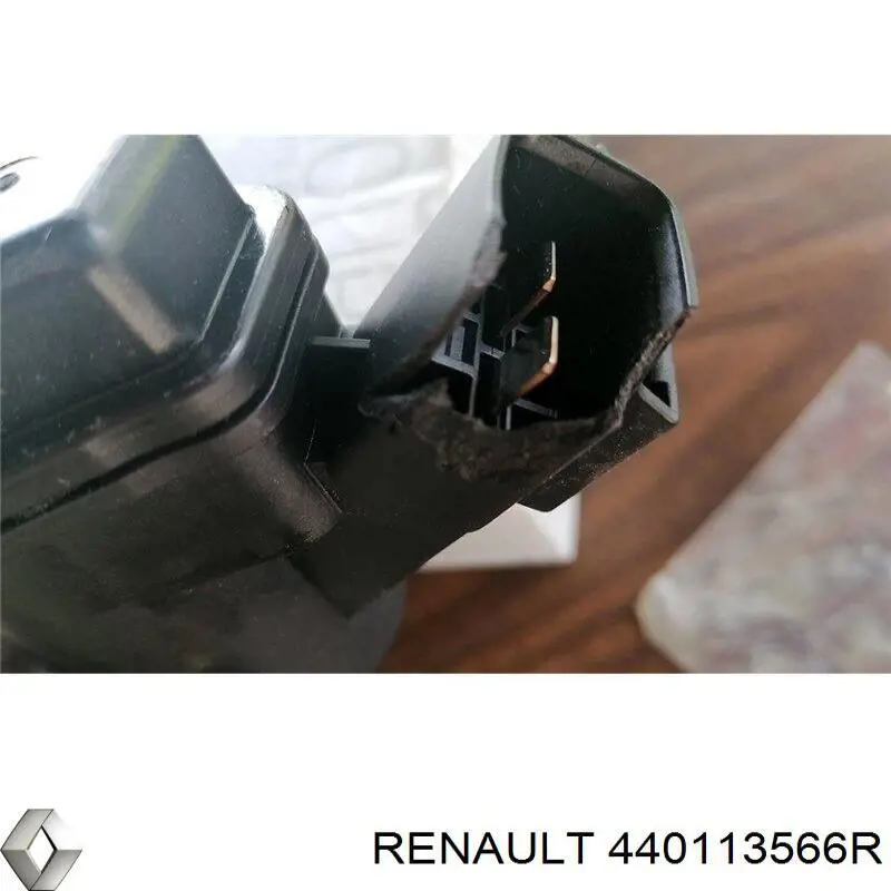 Suporte do freio traseiro esquerdo Renault (RVI) 440113566R preço, a partir de 120,10 USD