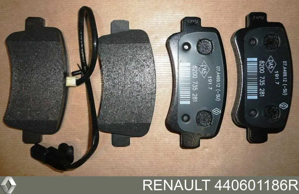 Sapatas do freio traseiras de disco Renault (RVI) 440601186R preço, a partir de 27,61 USD