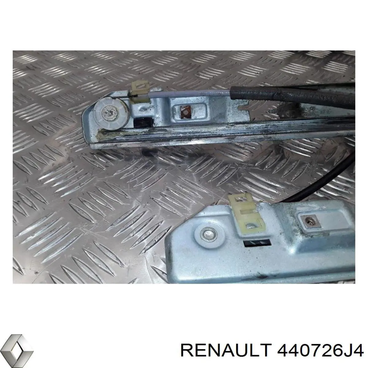 Motor de acionamento de vidro da porta dianteira direita Renault (RVI) 440726J4 preço, a partir de 62,99 USD