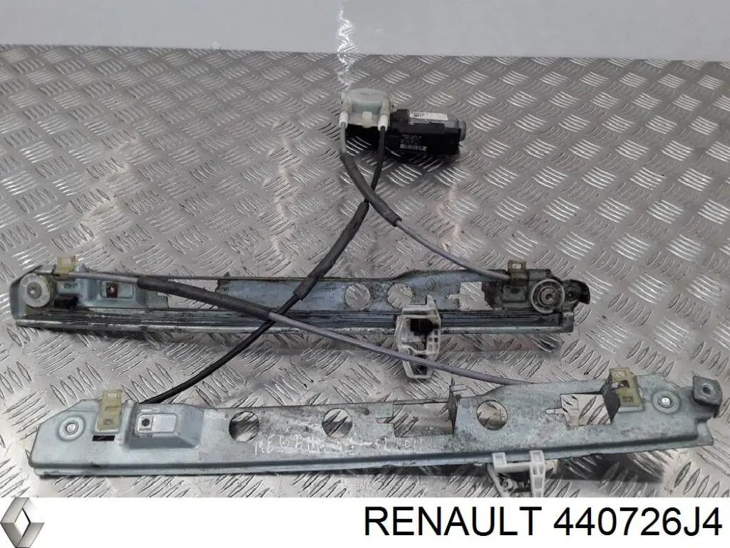 Motor de acionamento de vidro da porta dianteira direita Renault (RVI) 440726J4 preço, a partir de 62,99 USD