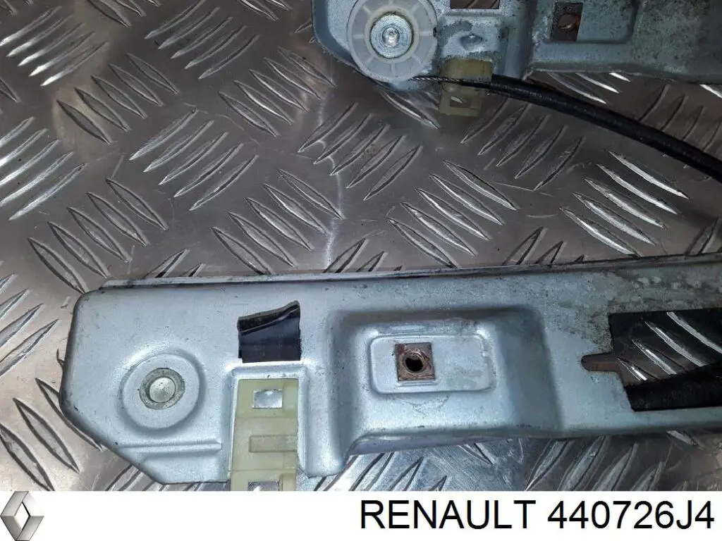 Compre 440726J4 Renault (RVI) Motor de acionamento de vidro da porta dianteira direita