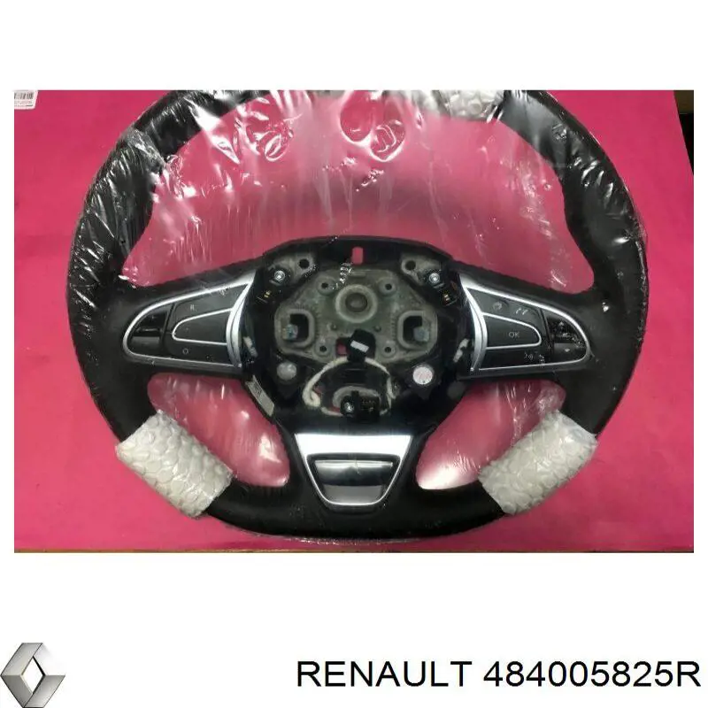 484005825R Renault (RVI) Volante