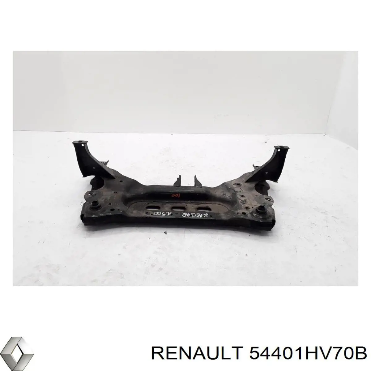 Viga de suspensão dianteira (plataforma veicular) 54401HV70B Renault (RVI)