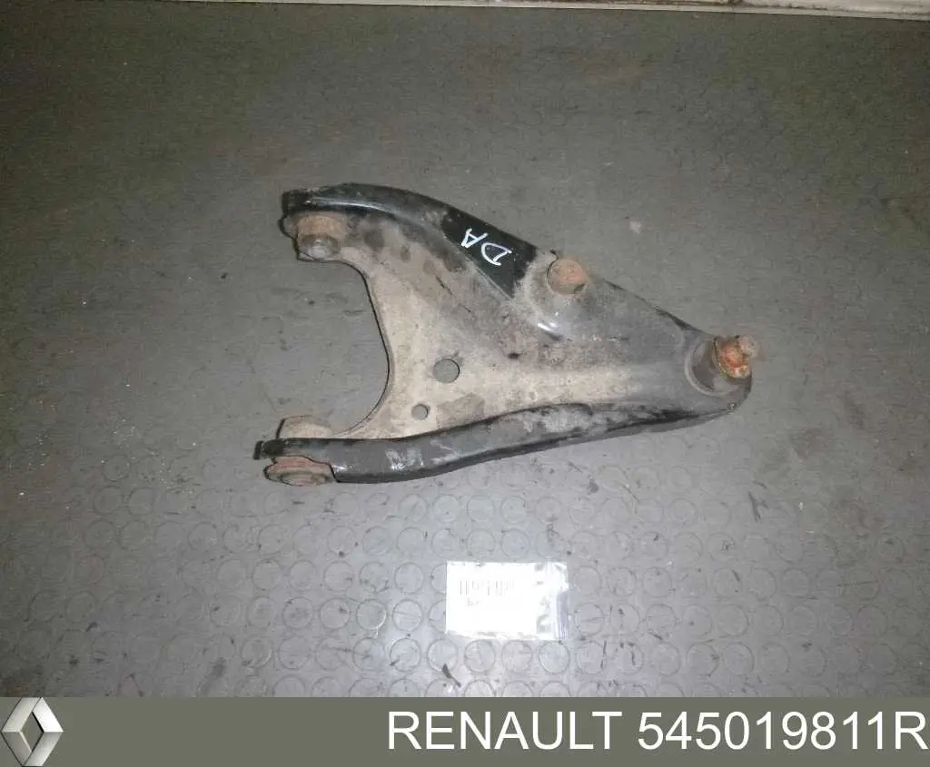 Compre 545019811R Renault (RVI) Braço oscilante inferior esquerdo de suspensão dianteira