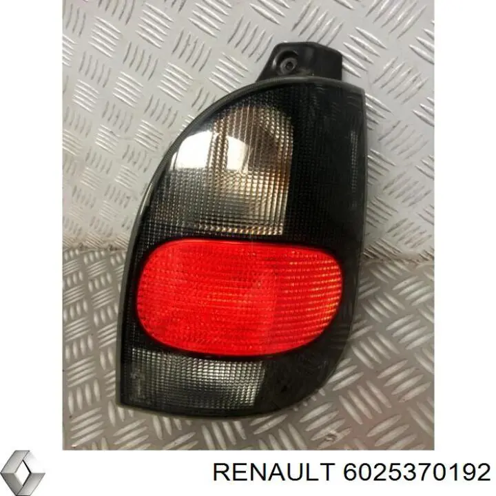Lanterna traseira direita Renault (RVI) 6025370192 preço, a partir de 49,61 USD