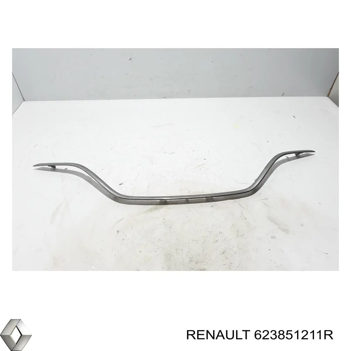 623851211R Renault (RVI) Moldura de grelha do radiador