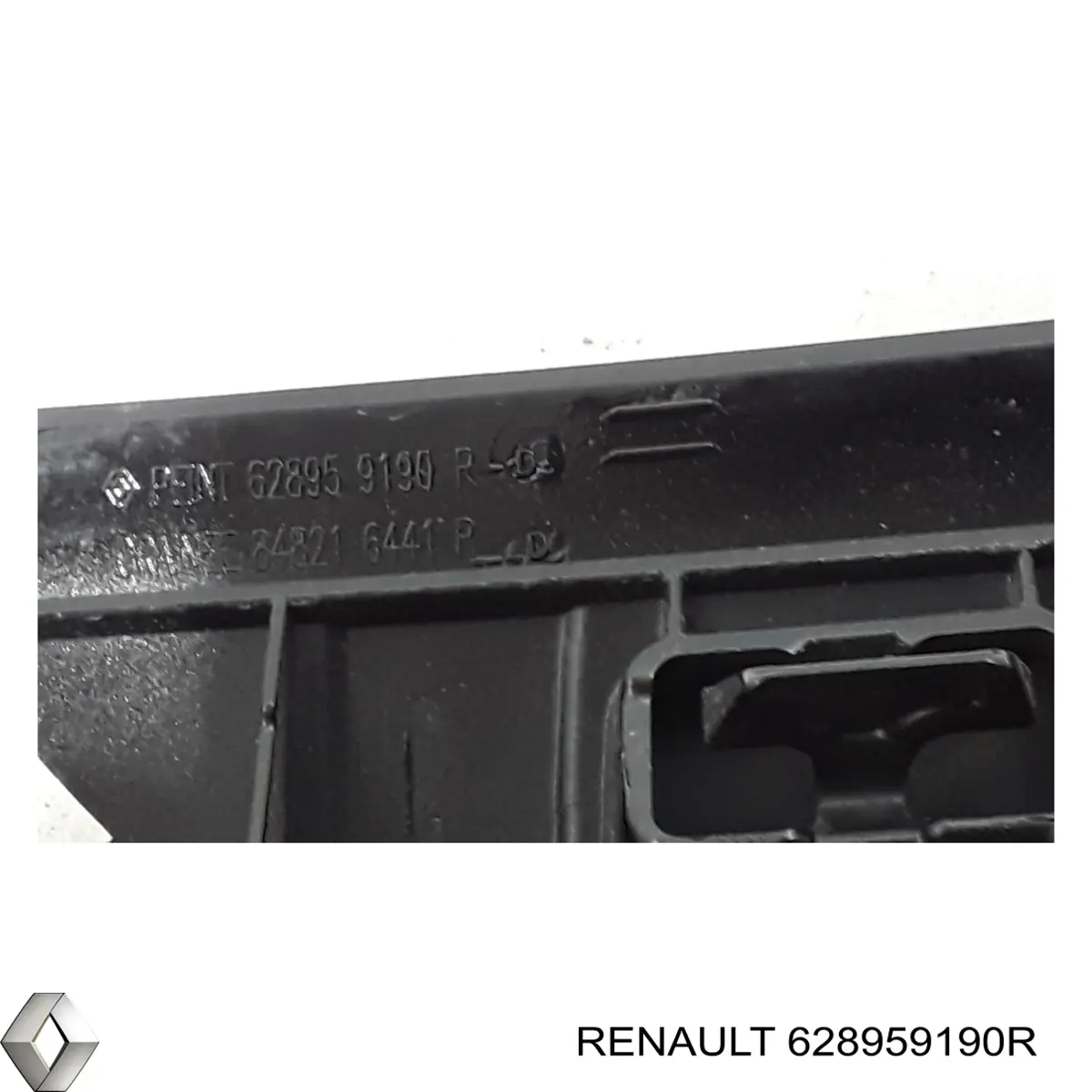 628959190R Renault (RVI) Grelha da capota