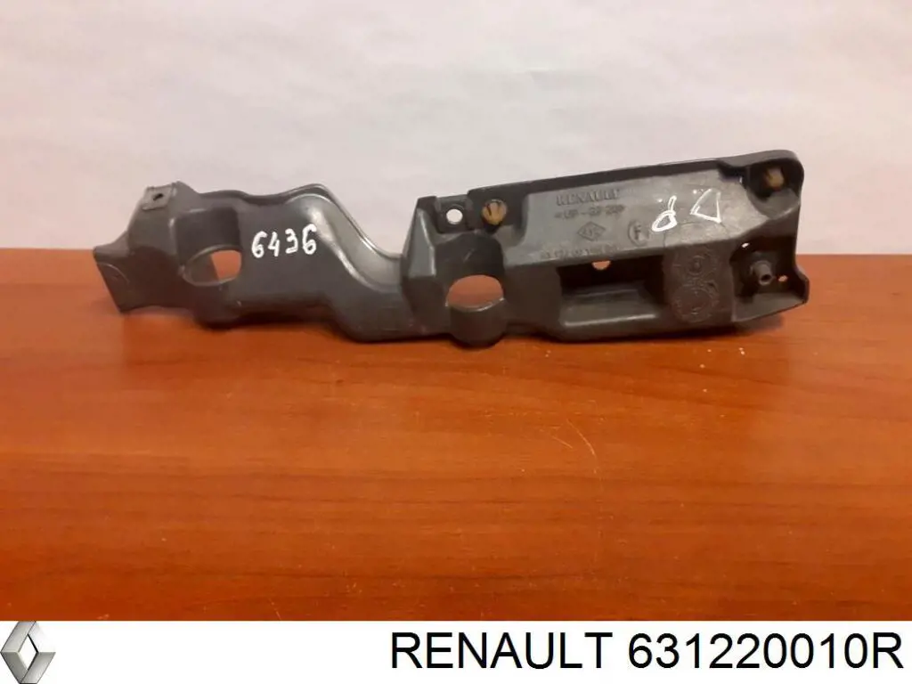 631223715R Renault (RVI) Consola superior de fixação do pára-lama dianteiro direito