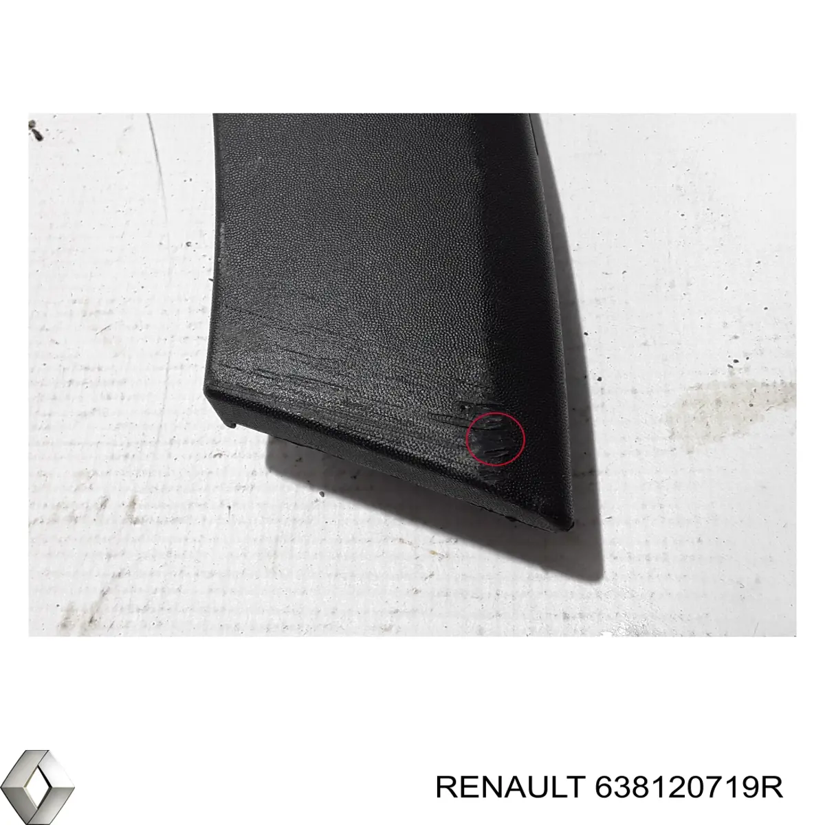 Compre 638120719R Renault (RVI) Expansor (placa sobreposta) de arco do pára-lama dianteiro direito