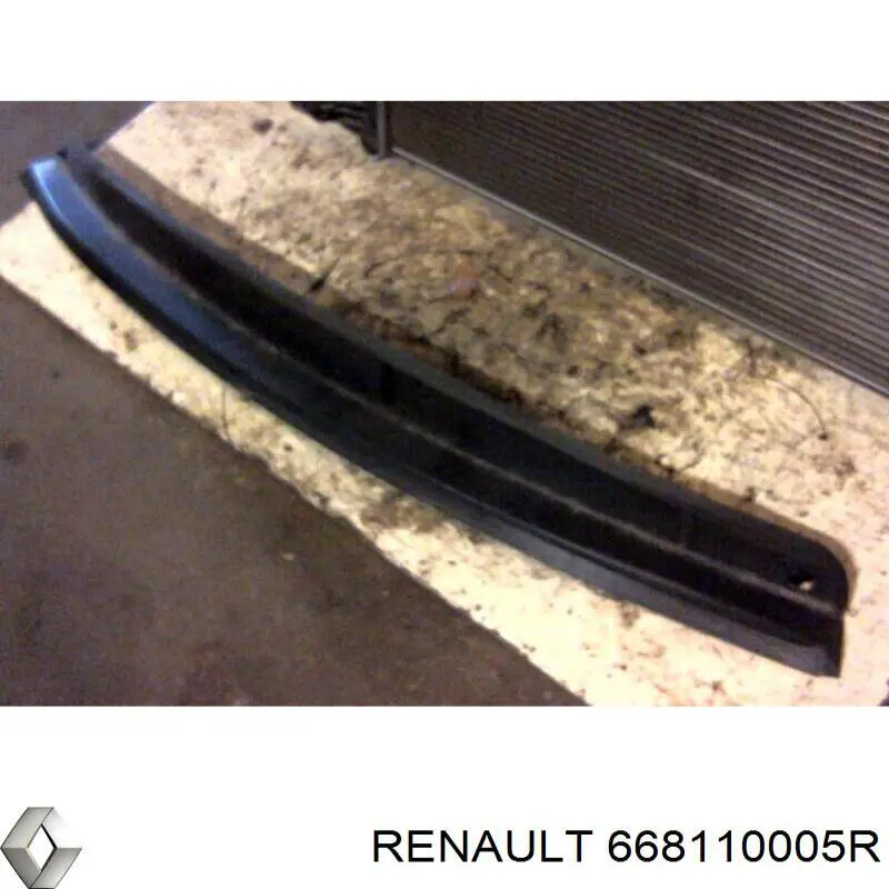 668110005R Renault (RVI) Grelha de limpadores de pára-brisa