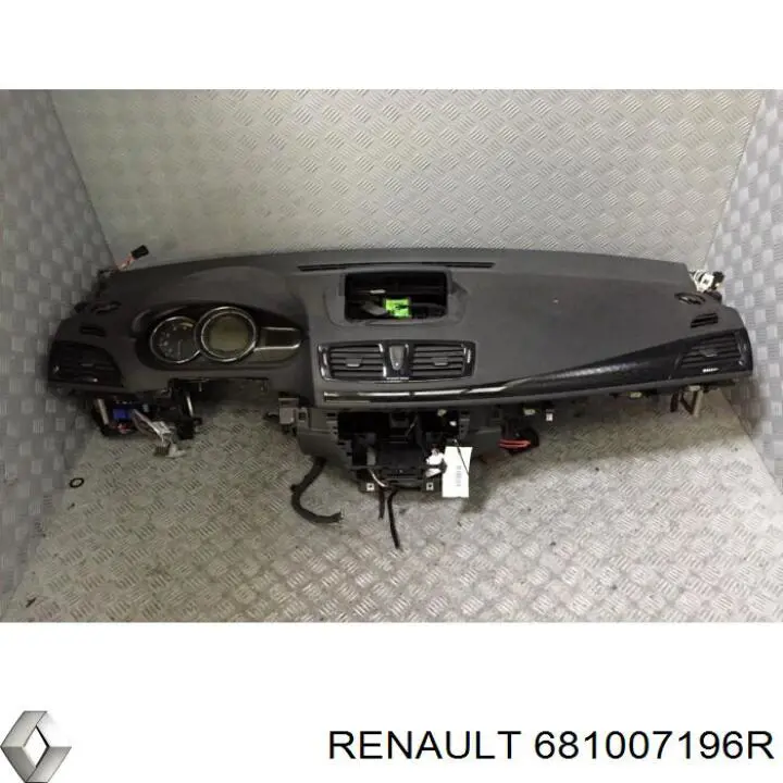 681007196R Renault (RVI) Painel de salão dianteira do "painel de instrumentos"
