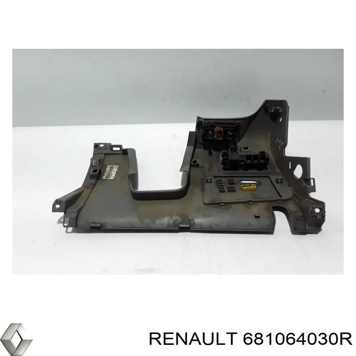 681064030R Renault (RVI) 