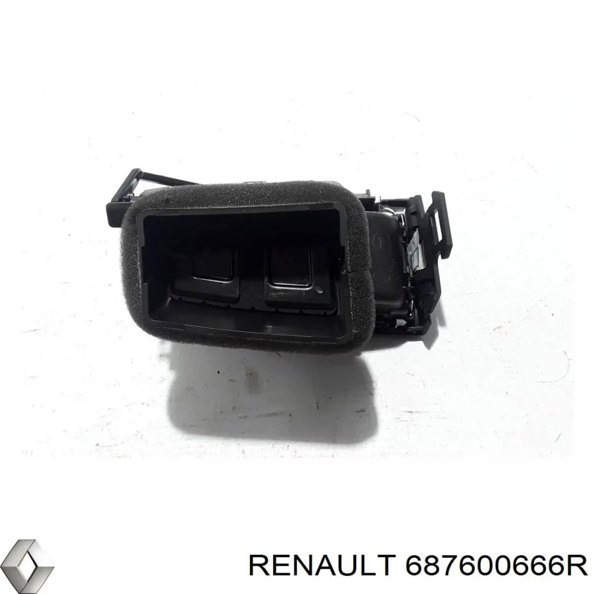 Compre 687600666R Renault (RVI) Grelha direita de ventilação de salão no "painel de instrumentos"