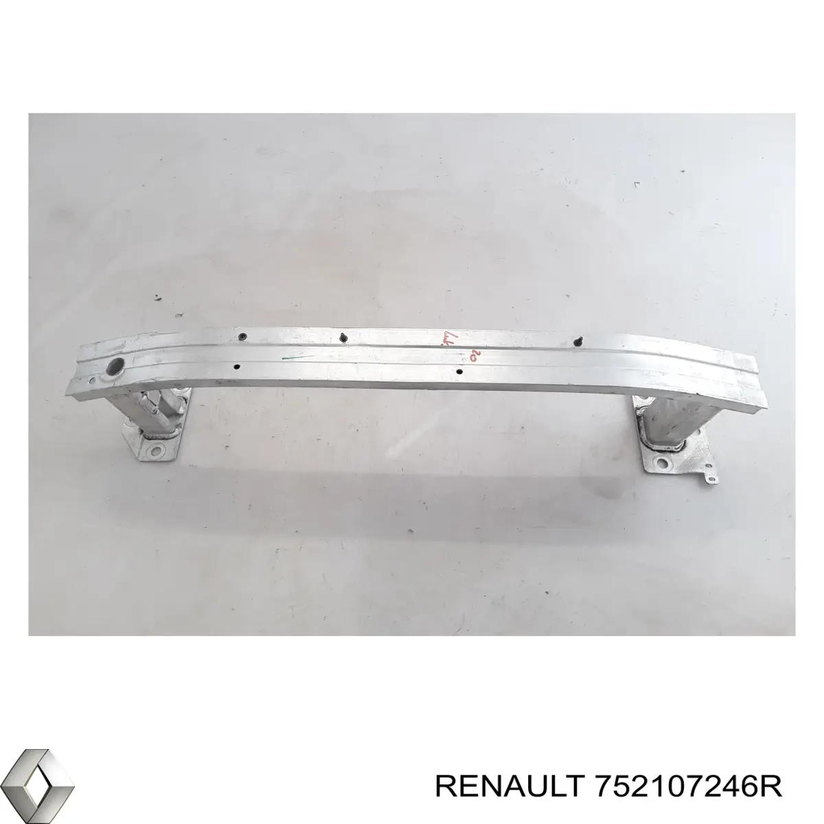 Reforçador do pára-choque dianteiro Renault (RVI) 752107246R preço, a partir de 137,65 USD