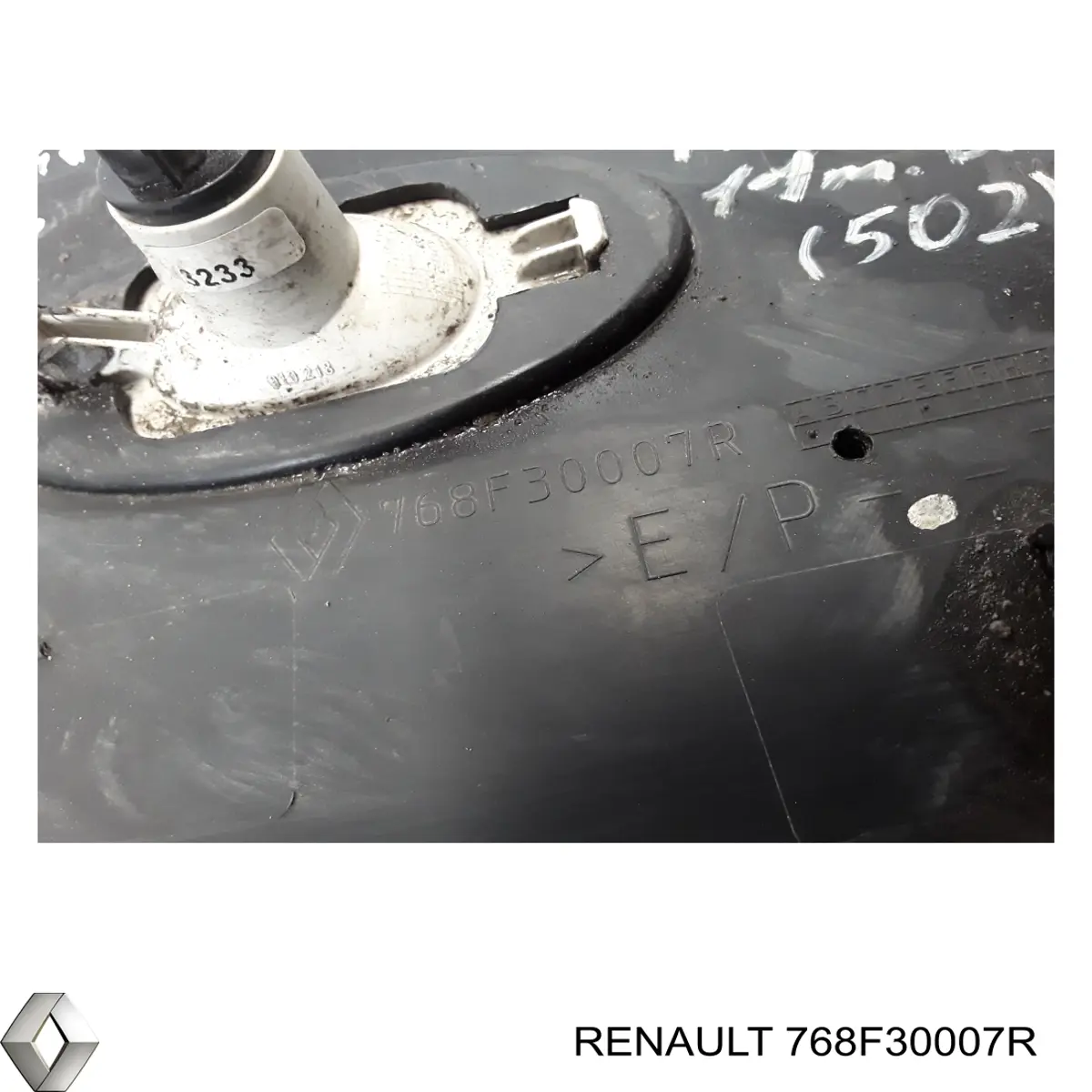 Moldura do pára-lama traseiro direito Renault (RVI) 768F30007R preço, a partir de 18,64 USD