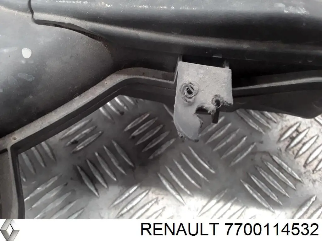 Compre 7700114532 Renault (RVI) Caixa de filtro de ar