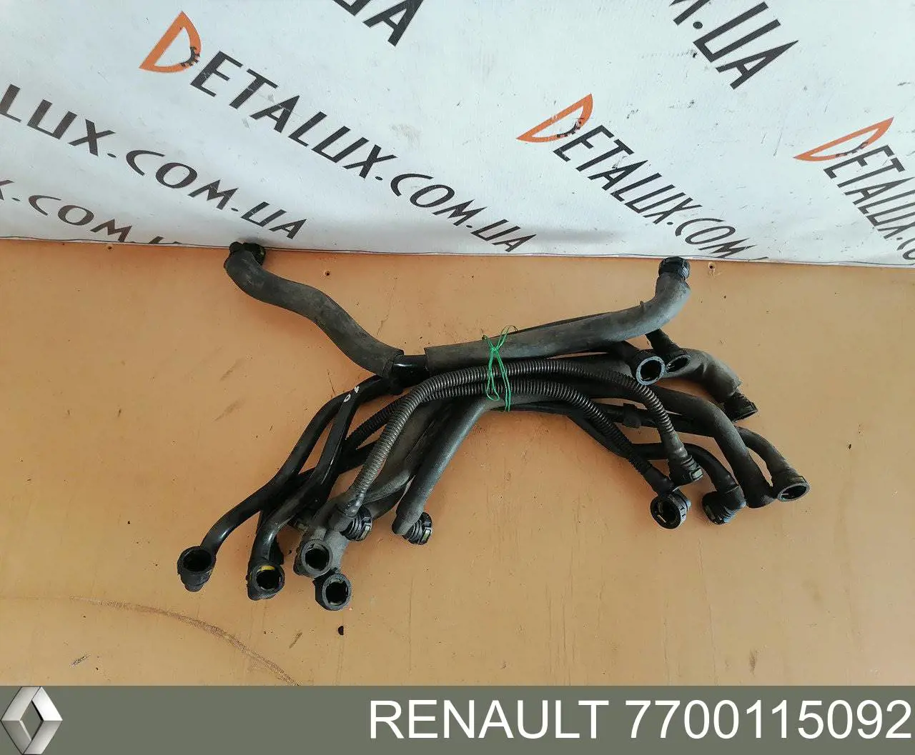 7700115092 Renault (RVI) Cano derivado de ventilação de cárter (de separador de óleo)
