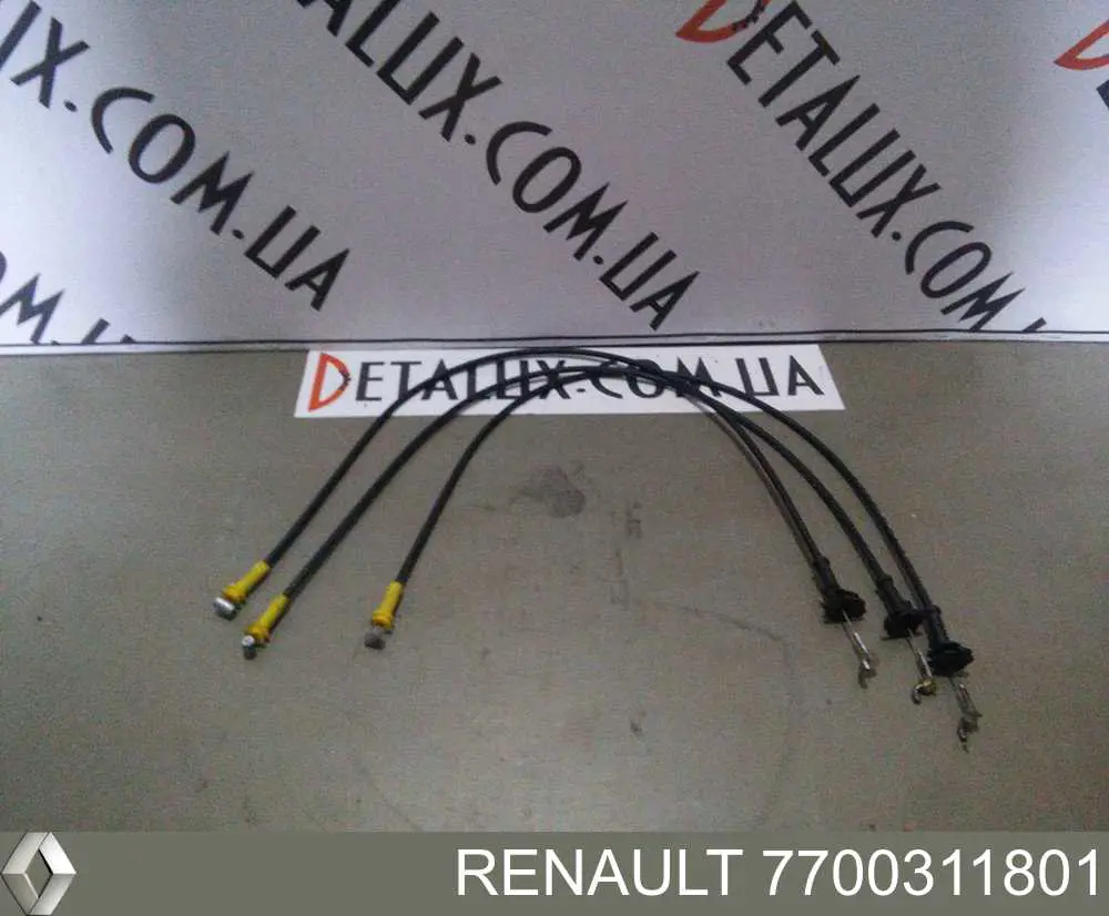 Compre 7700311801 Renault (RVI) Cabo (pedal) de abertura do fecho da porta dianteira