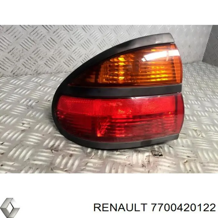 Lanterna traseira esquerda Renault (RVI) 7700420122 preço, a partir de 42,18 USD