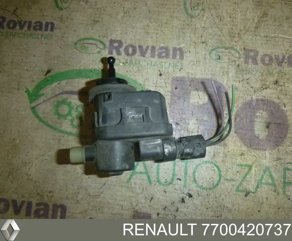 Compre 7700420737 Renault (RVI) Corretor da luz