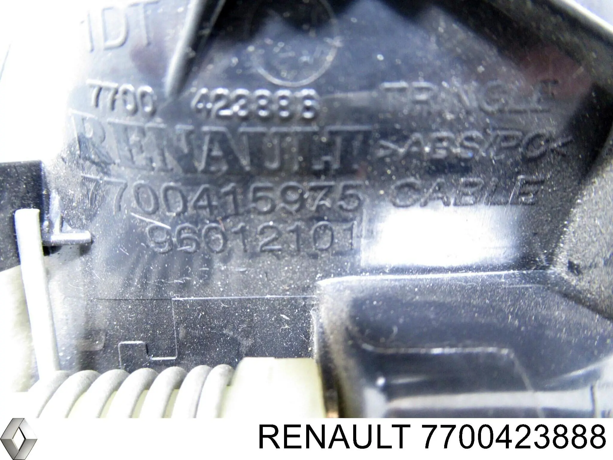  7700423888 Renault (RVI)