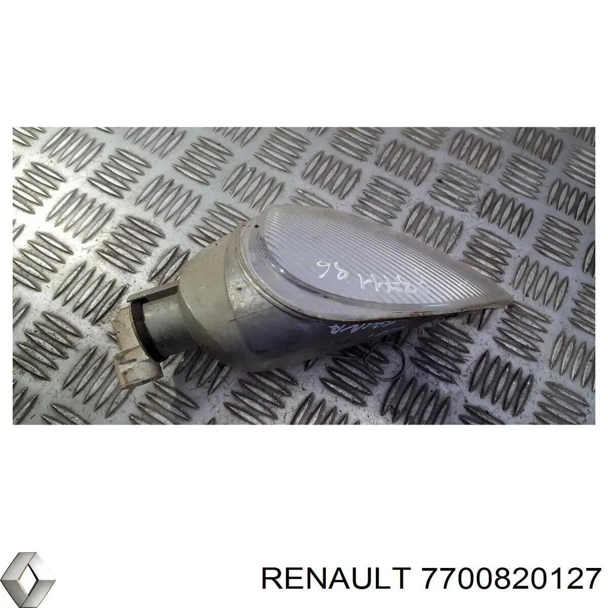 Compre 7700820127 Renault (RVI) Pisca-pisca direito