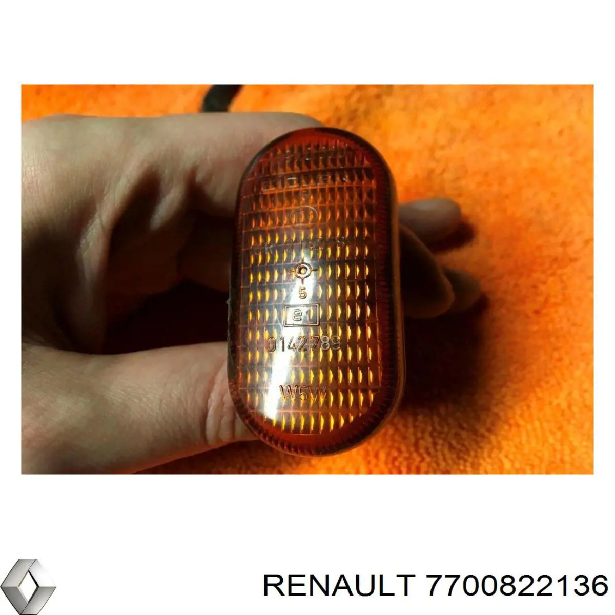 Compre 7700822136 Renault (RVI) Luz intermitente no pára-lama