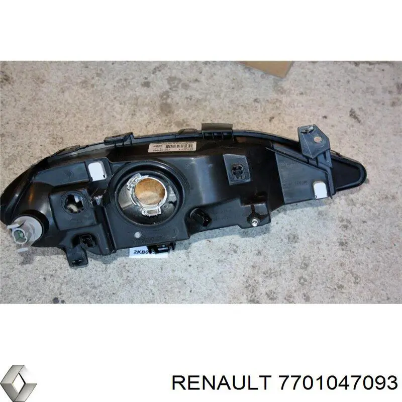 Compre 7701047093 Renault (RVI) Luz esquerda