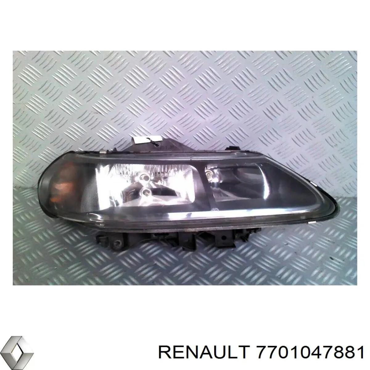 Luz direita Renault (RVI) 7701047881 preço, a partir de 74,91 USD