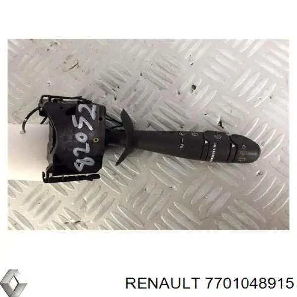Comutador direito instalado na coluna da direção Renault (RVI) 7701048915 preço, a partir de 49,46 USD