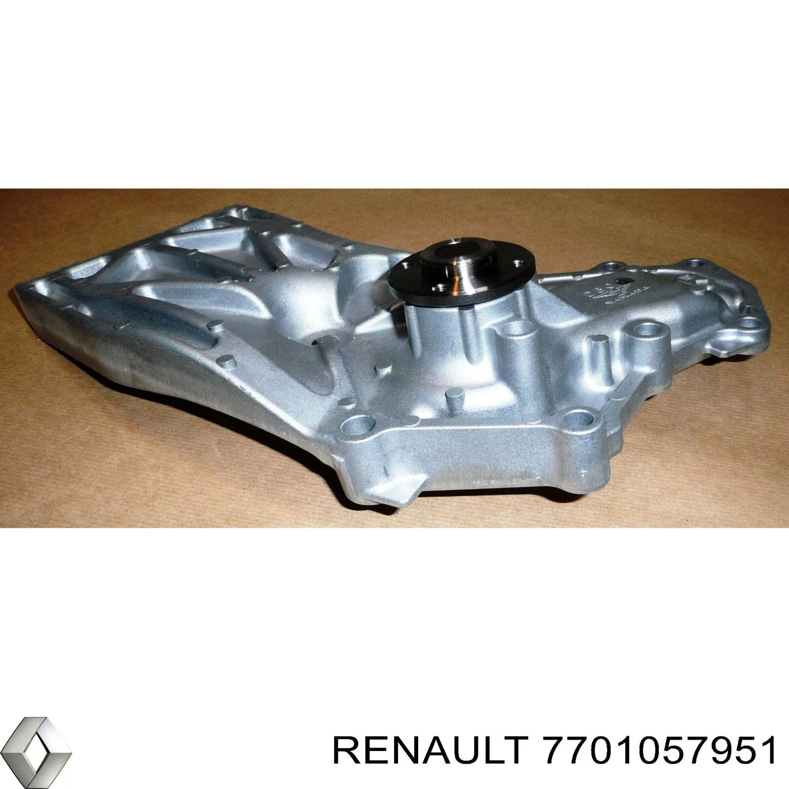 Compre 7701057951 Renault (RVI) Bomba de água (bomba) de esfriamento