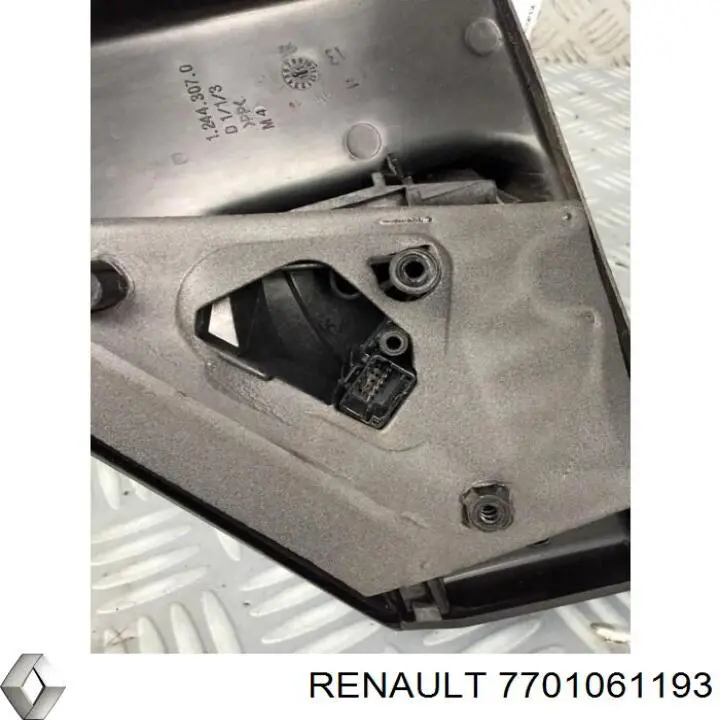 Espelho de retrovisão direito Renault (RVI) 7701061193 preço, a partir de 71,51 USD