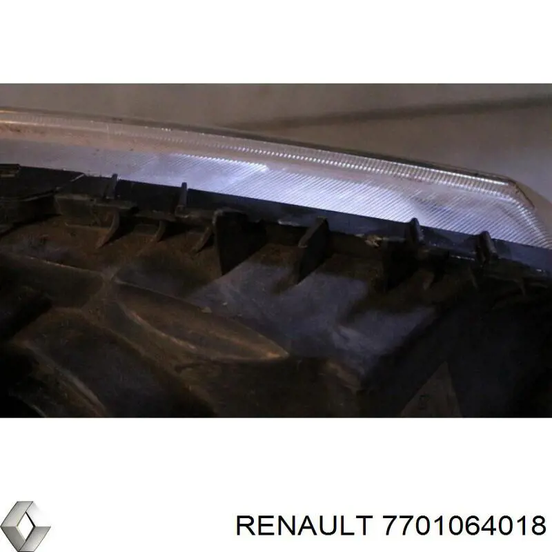 Luz esquerda Renault (RVI) 7701064018 preço, a partir de 93,64 USD