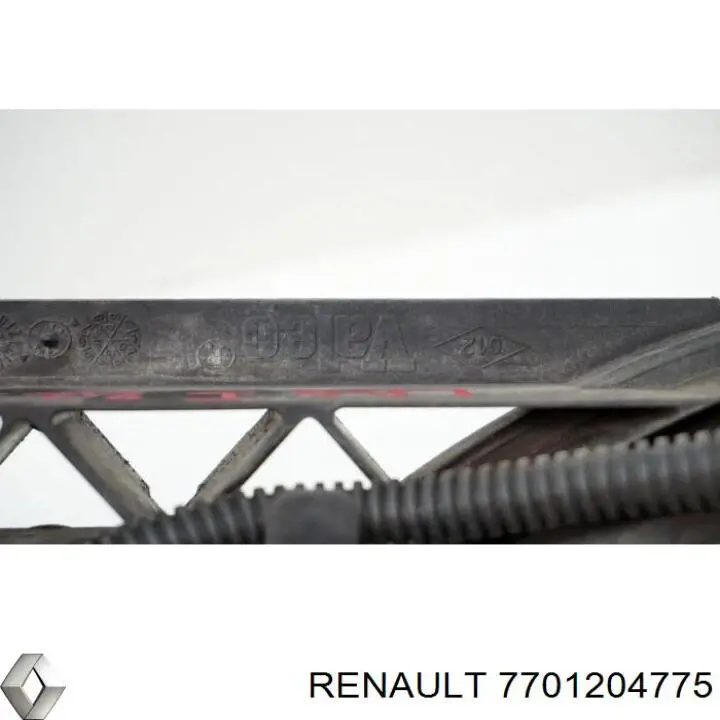 Difusor do radiador de esfriamento Renault (RVI) 7701204775 preço, a partir de 457,28 USD