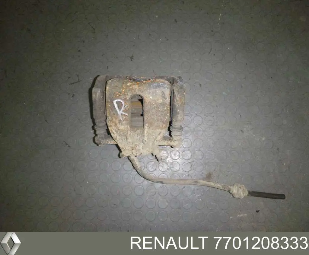 7701208333 Renault (RVI) Suporte do freio dianteiro direito