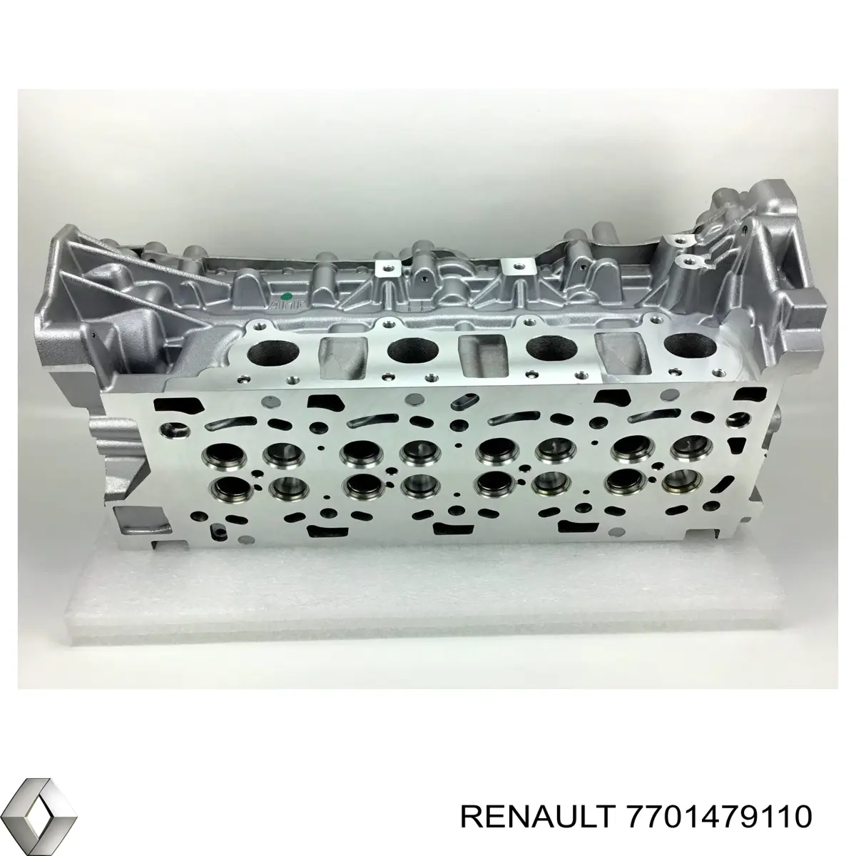 7701479110 Renault (RVI) Cabeça de motor (CBC)
