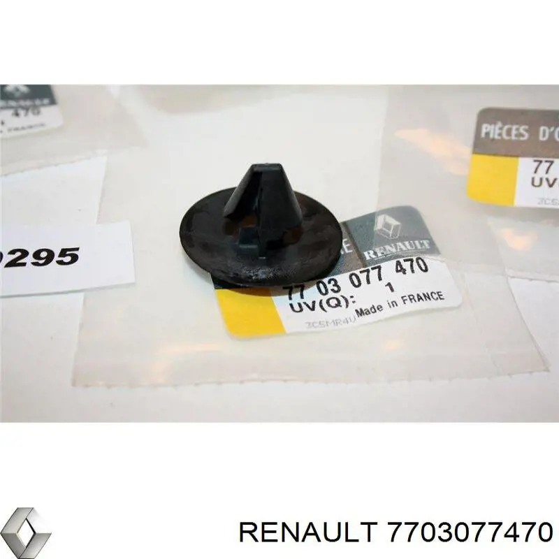 7703077470 Renault (RVI) Braçadeira de proteção de fundo