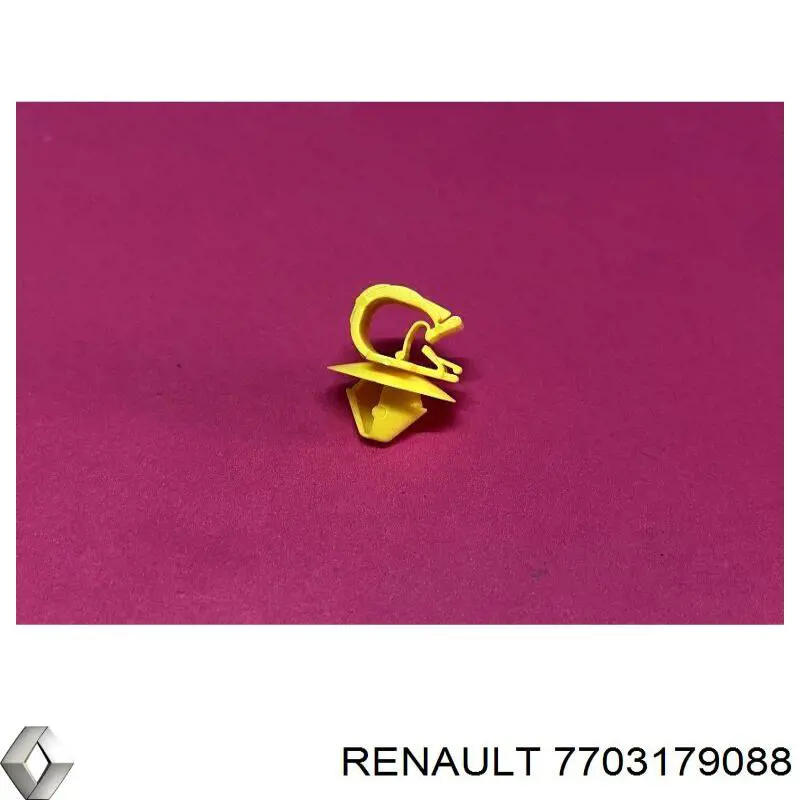 7703179088 Renault (RVI) Fixador de suporte da capota